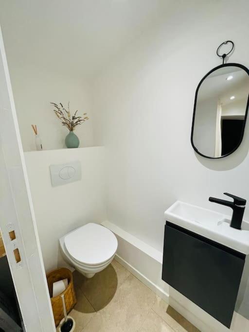 Maison Au Milieu Des Chevaux LʼIsle-sur-la-Sorgue Extérieur photo